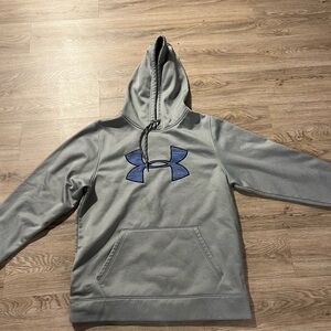 Under armour pull over sweatshirt